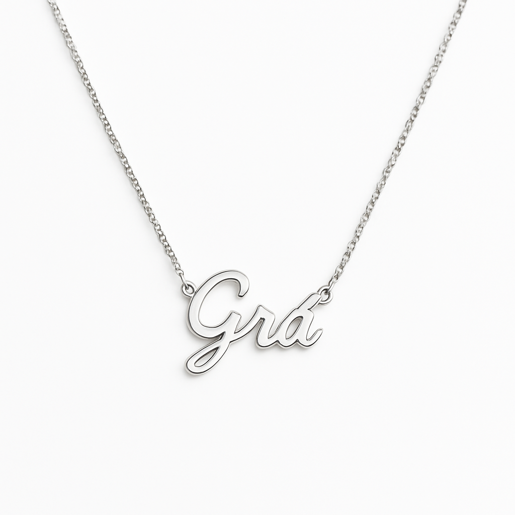 Grá Necklace
