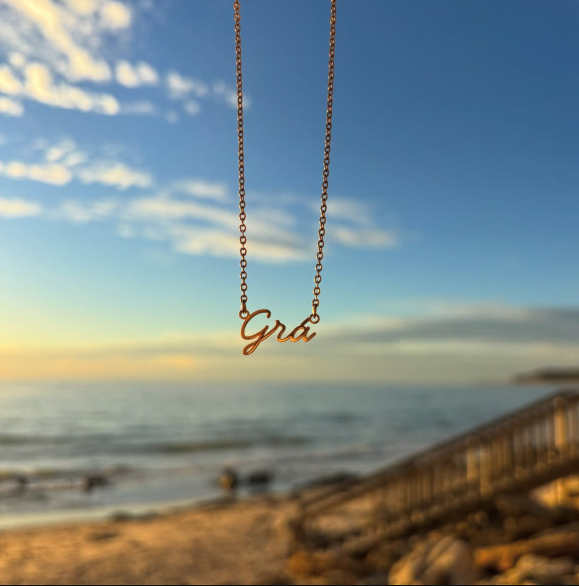 Grá Necklace